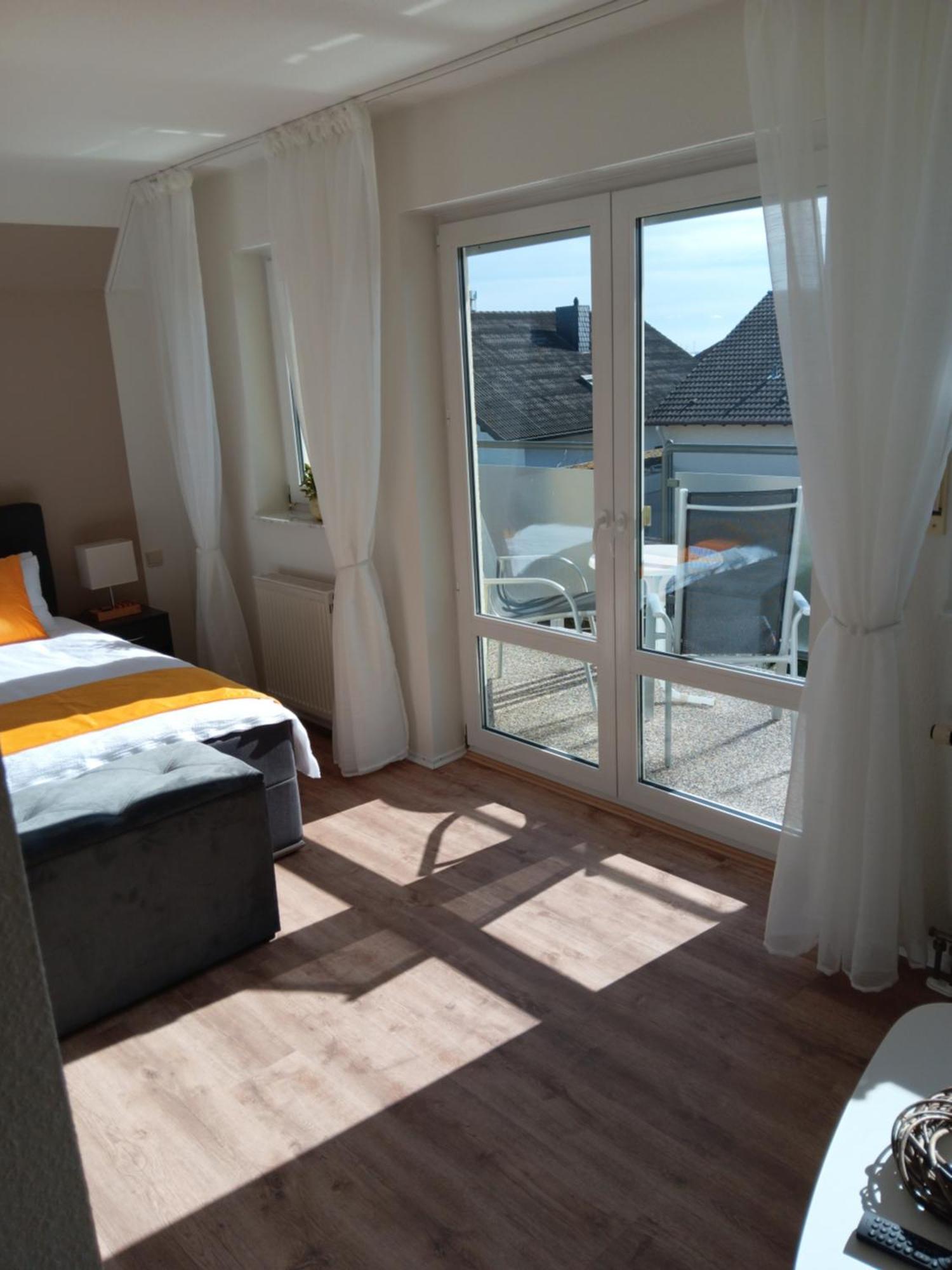 Gaestehaus Becker Wachenheim an der Weinstrasse Luaran gambar