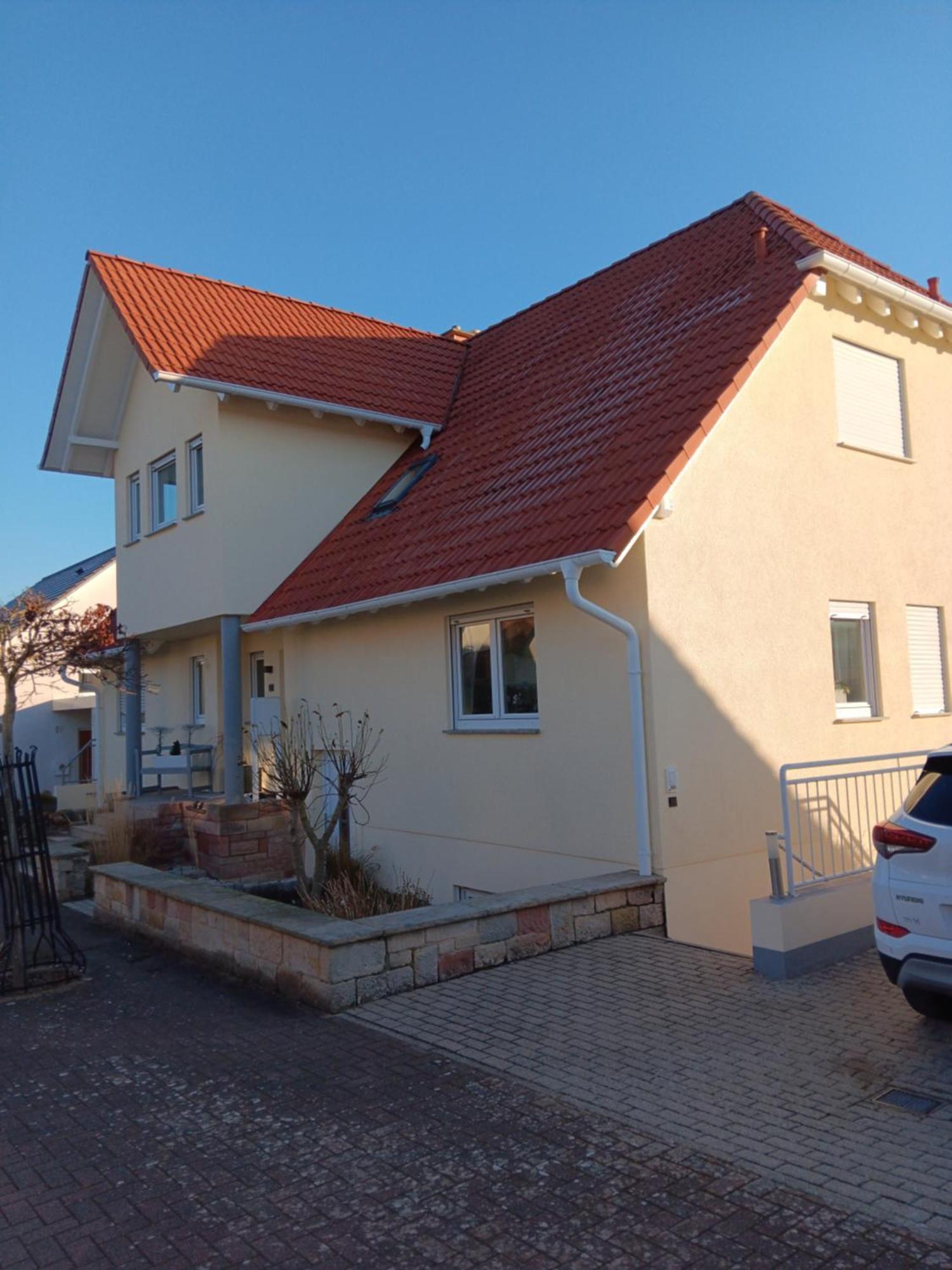 Gaestehaus Becker Wachenheim an der Weinstrasse Luaran gambar